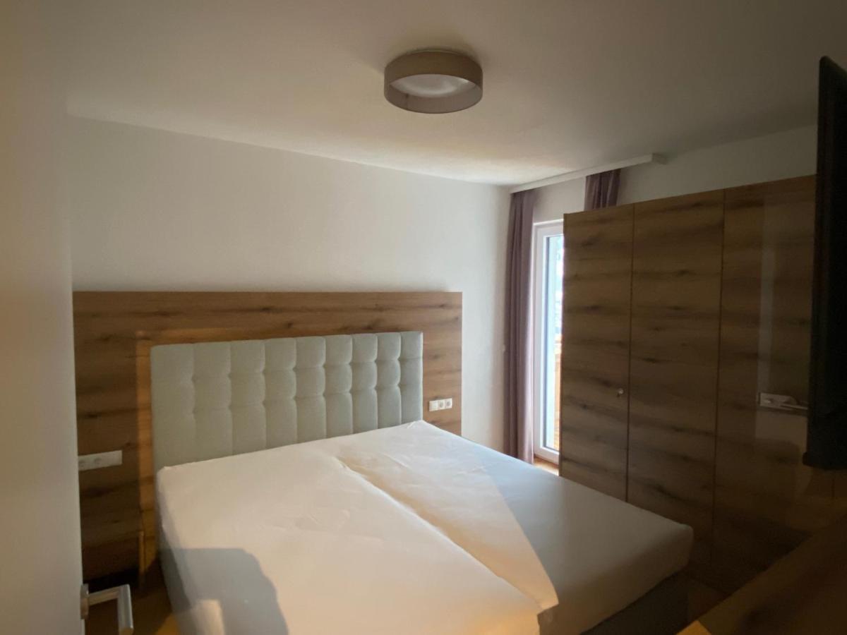Sun Hill Apartment ชลัดมิง ภายนอก รูปภาพ