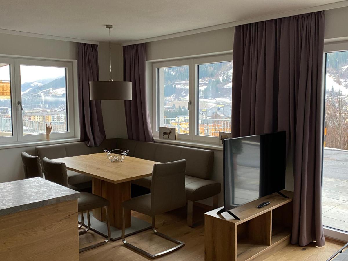Sun Hill Apartment ชลัดมิง ภายนอก รูปภาพ