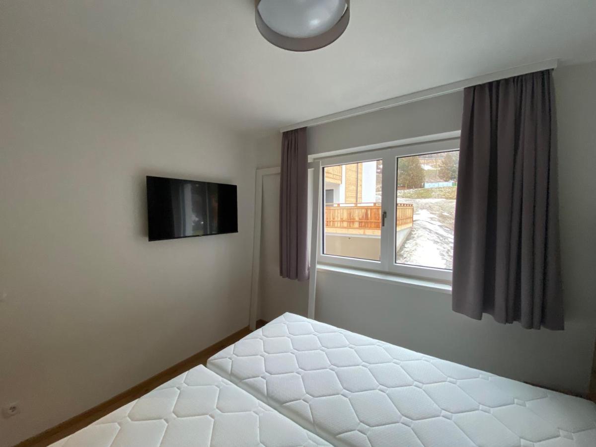Sun Hill Apartment ชลัดมิง ภายนอก รูปภาพ
